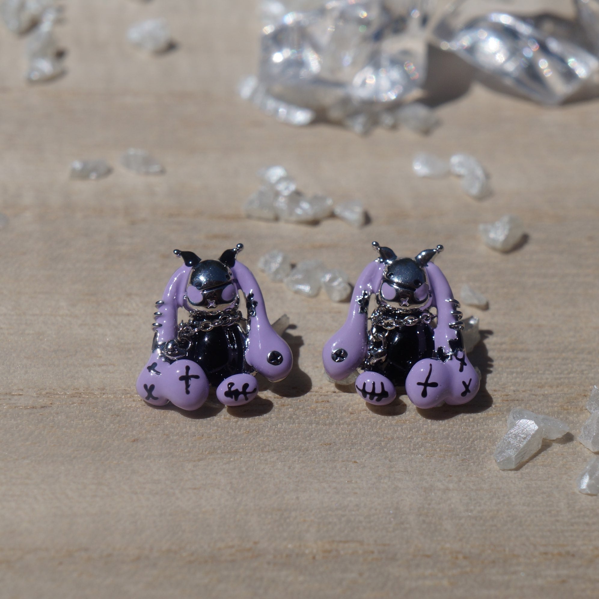 Devil rabbit earrings