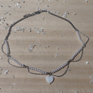 White heart choker
